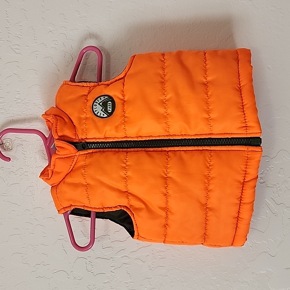 Healthtex Baby Vest Size: 6-9 Months